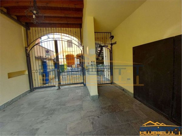 appartamento in vendita a Rogeno