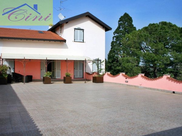 appartamento in vendita a Rogeno