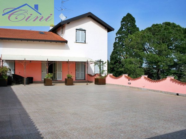 appartamento in vendita a Rogeno