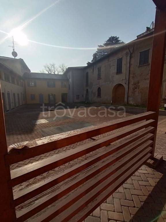 appartamento in vendita a Rogeno