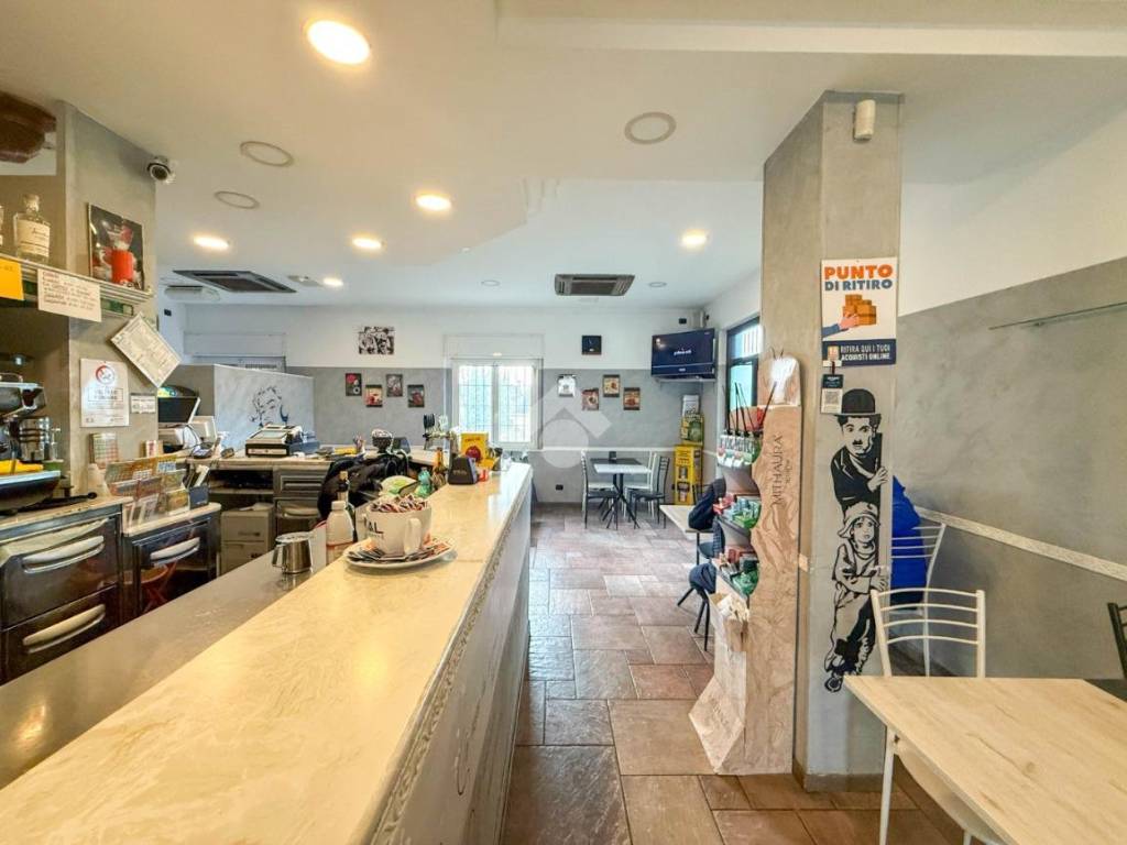 negozio in vendita a Rogeno