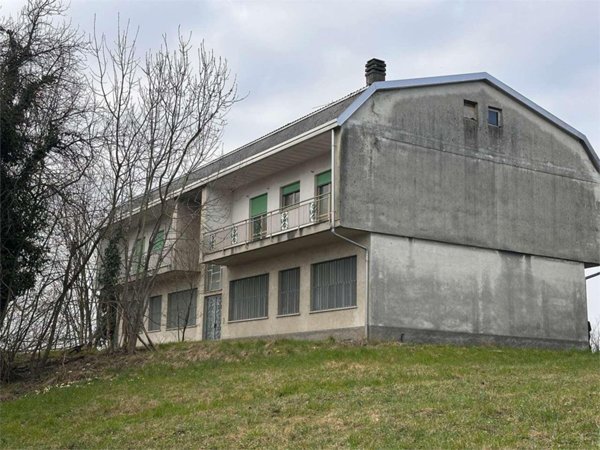 casa indipendente in vendita a Rogeno