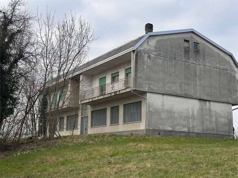 casa indipendente in vendita a Rogeno