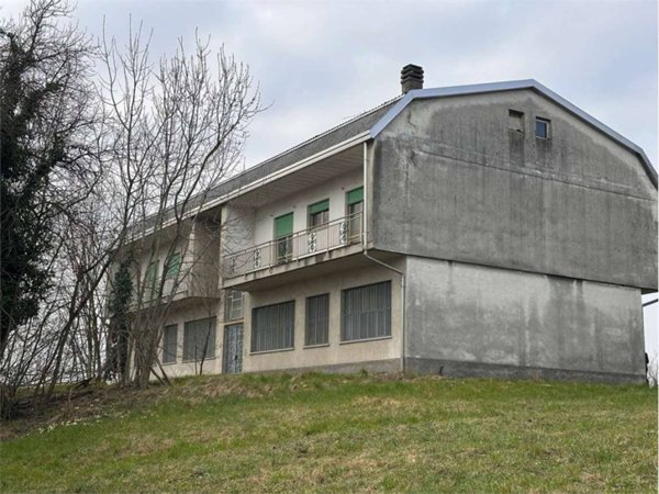 casa indipendente in vendita a Rogeno
