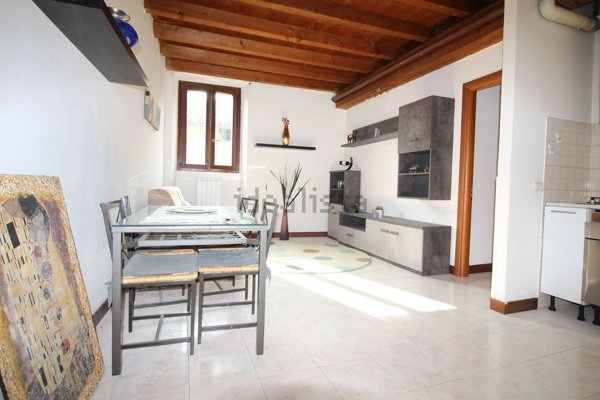 appartamento in vendita a Rogeno