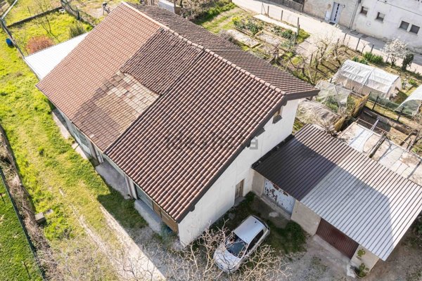 appartamento in vendita a Rogeno