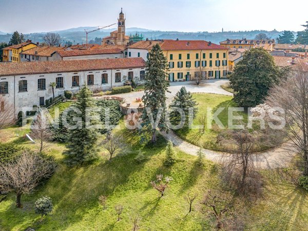 villa in vendita a Rogeno in zona Casletto