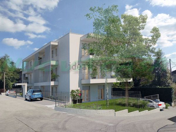 appartamento in vendita a Sirone in zona San Benedetto