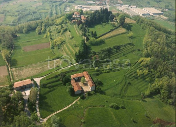 casa indipendente in vendita a Sirone