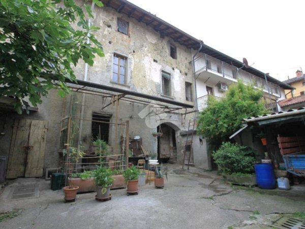 casa indipendente in vendita a Sirone
