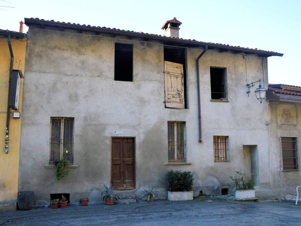 appartamento in vendita a Sirone in zona San Benedetto