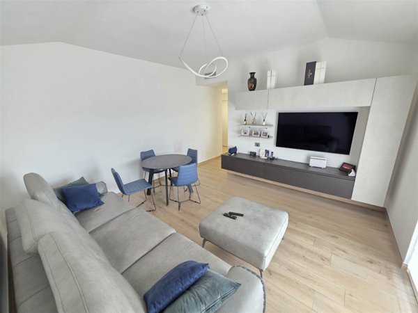 appartamento in vendita a Sirone in zona San Benedetto