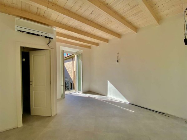 appartamento in vendita a Sirone in zona San Benedetto