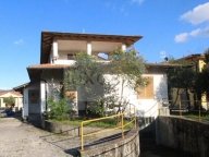 casa indipendente in vendita a Sirtori