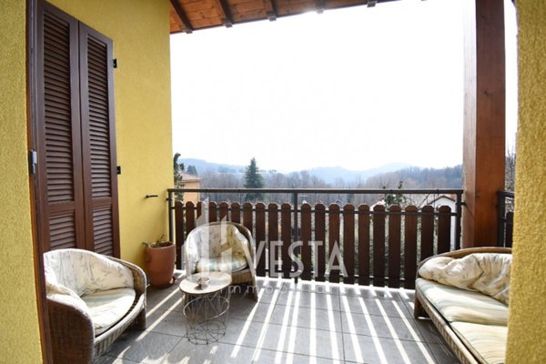 casa indipendente in vendita a Sirtori