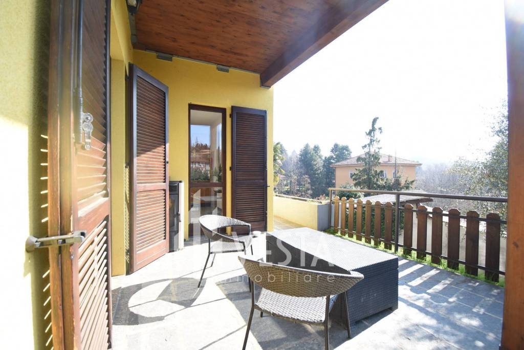 appartamento in vendita a Sirtori