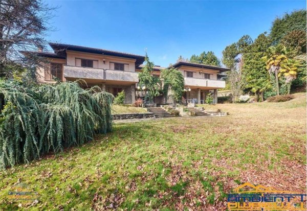 casa indipendente in vendita a Sirtori