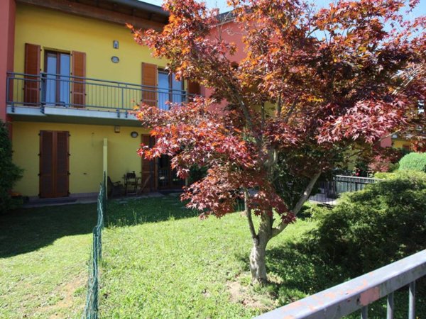 appartamento in vendita a Sirtori in zona Bevera di Sirtori