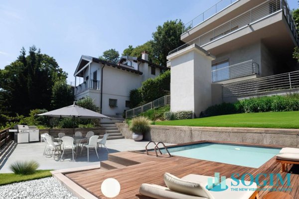 casa indipendente in vendita a Sirtori