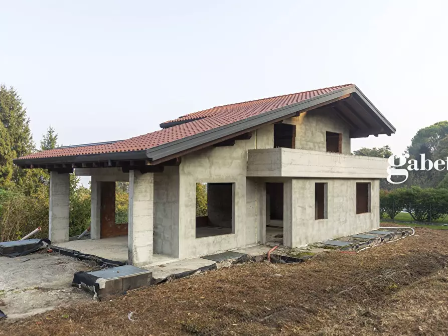 casa indipendente in vendita a Sirtori