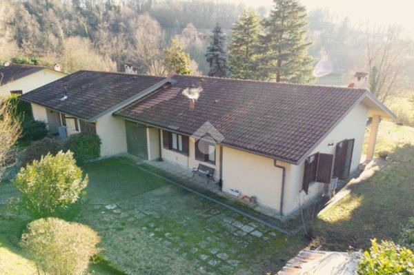 casa indipendente in vendita a Sirtori