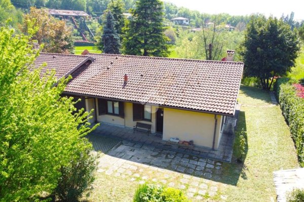 casa indipendente in vendita a Sirtori