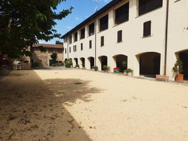 appartamento in vendita a Sirtori in zona Bevera di Sirtori