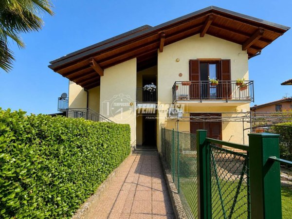 appartamento in vendita a Sirtori in zona Bevera di Sirtori