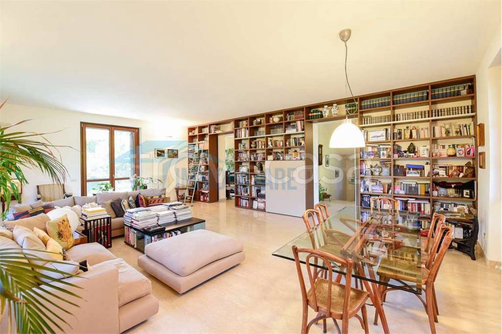 casa indipendente in vendita a Sirtori in zona Bevera di Sirtori