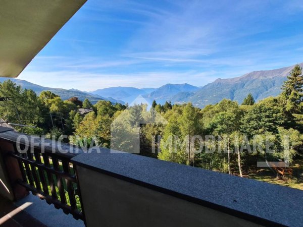 casa indipendente in vendita a Sueglio