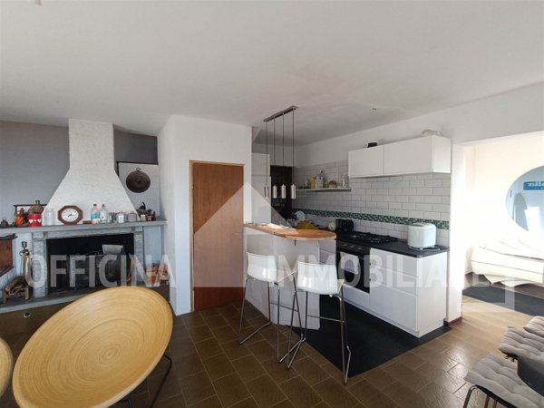 casa indipendente in vendita a Sueglio