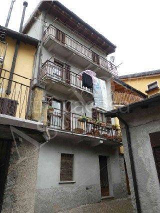 terreno edificabile in vendita a Taceno