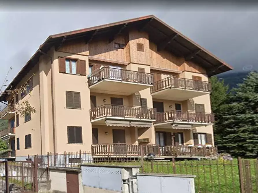 appartamento in vendita a Taceno