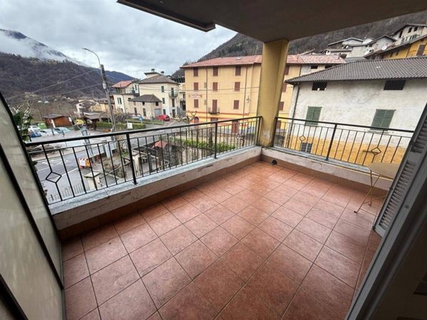 appartamento in vendita a Taceno