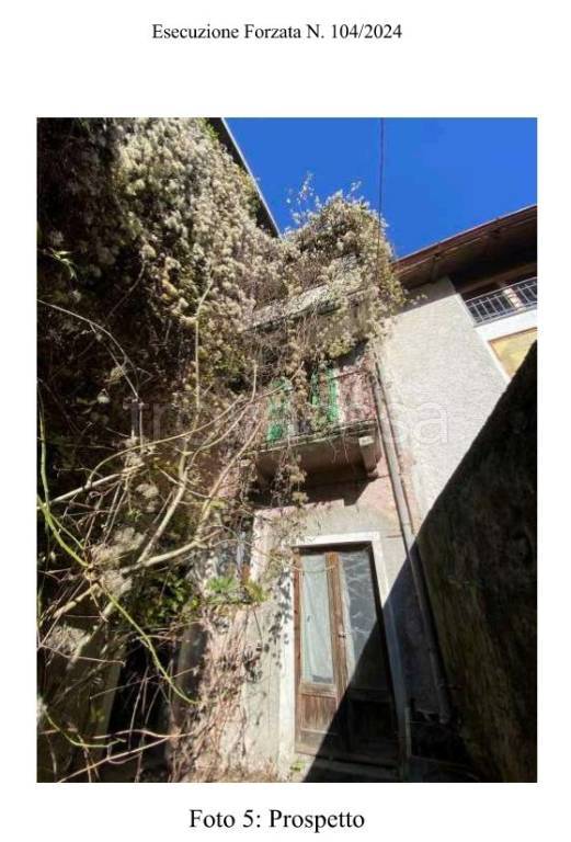 appartamento in vendita a Taceno