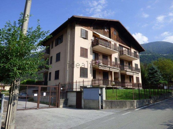 appartamento in vendita a Taceno