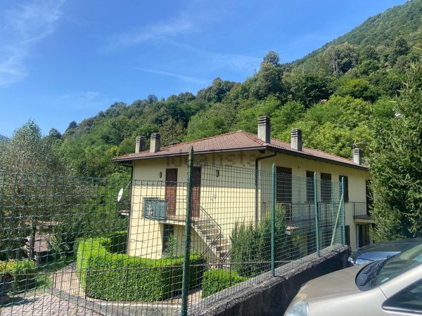 appartamento in vendita a Taceno