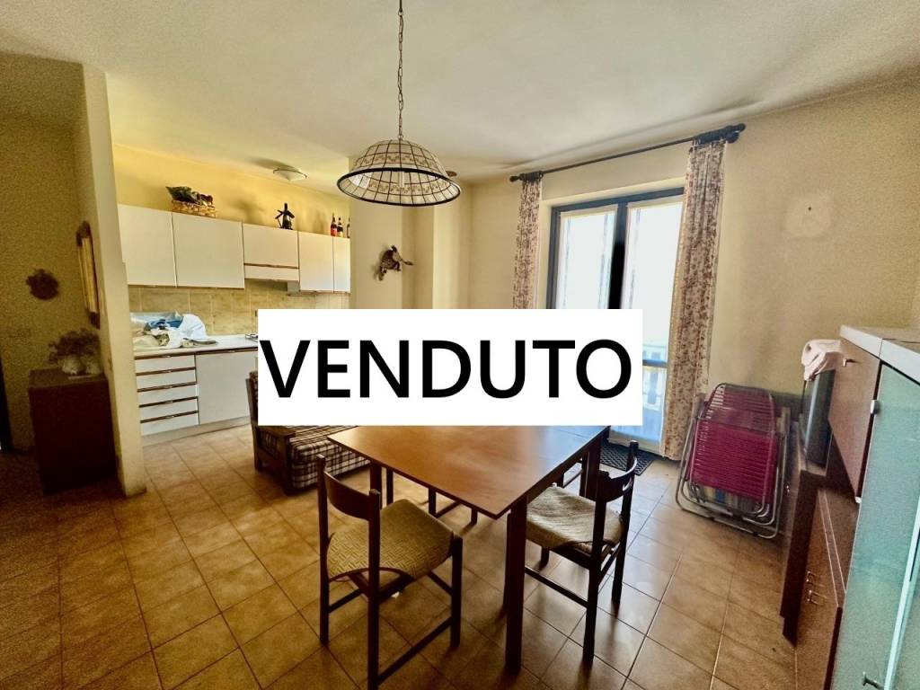 appartamento in vendita a Taceno
