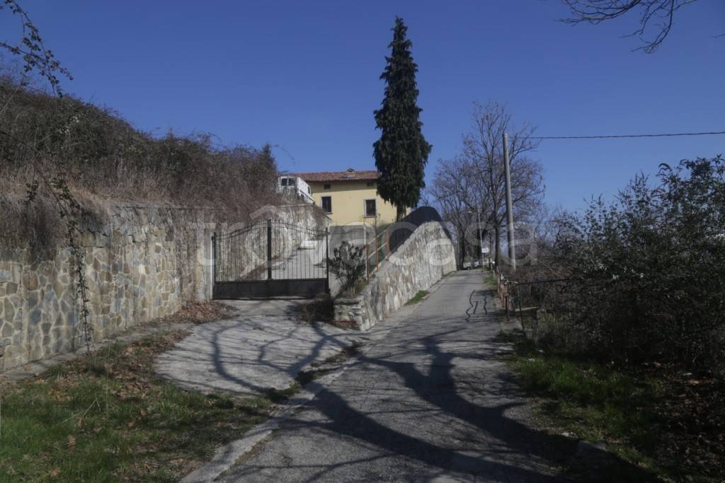 appartamento in vendita a Valgreghentino in zona Dozio