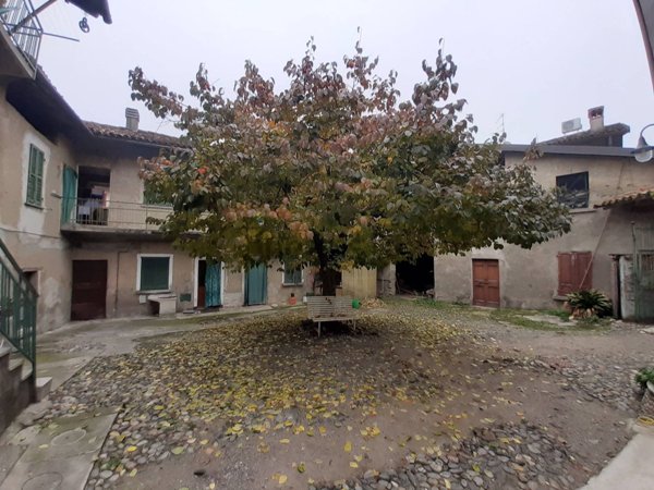 pentavano in vendita a Valgreghentino