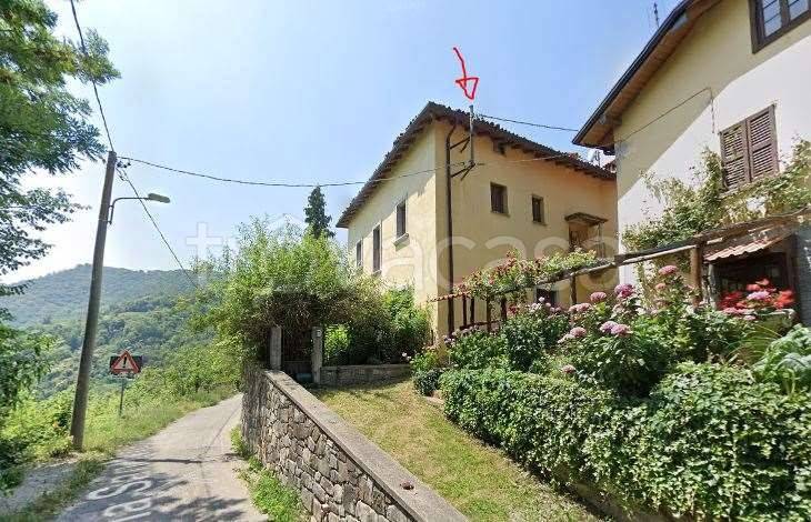 appartamento in vendita a Valgreghentino in zona Dozio