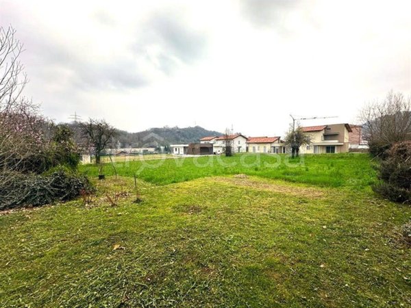 terreno edificabile in vendita a Valgreghentino