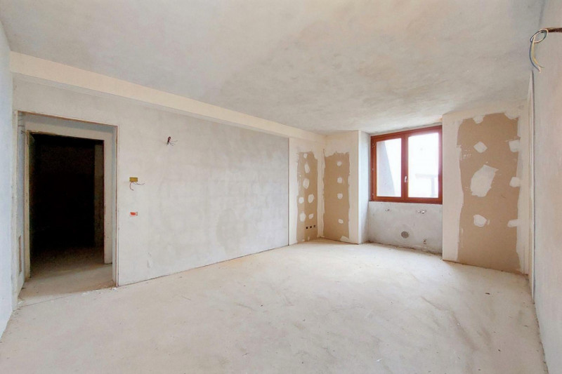 appartamento in vendita a Valgreghentino