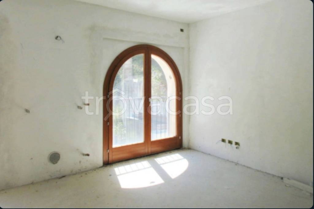 appartamento in vendita a Valgreghentino