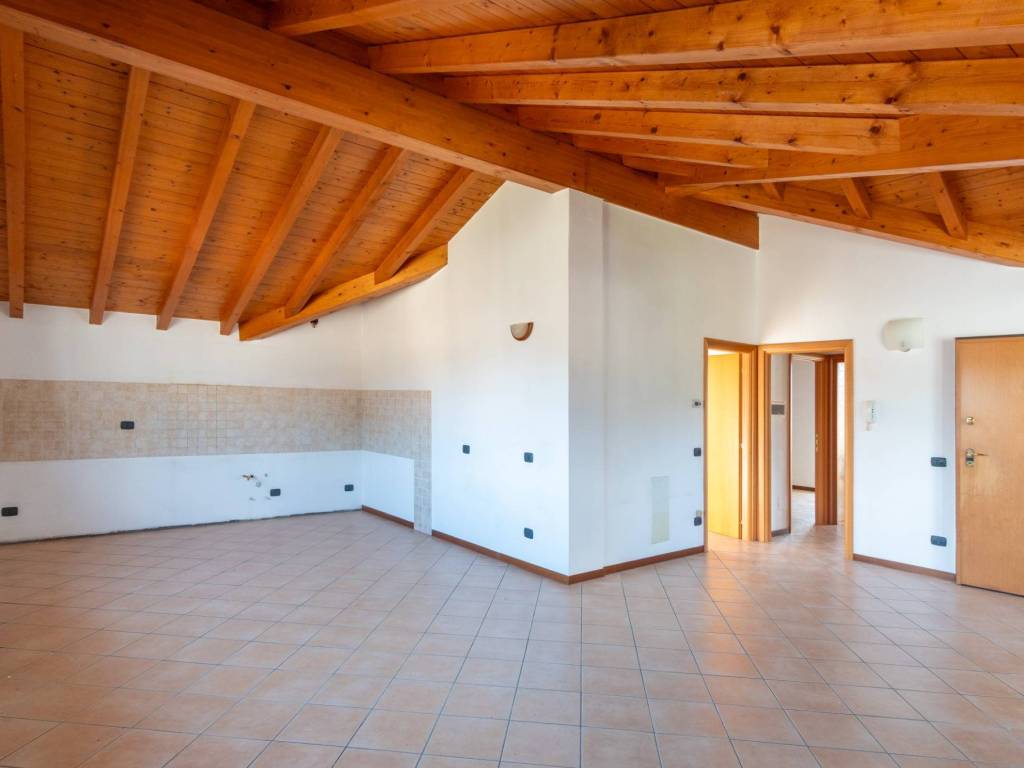 appartamento in vendita a Valgreghentino