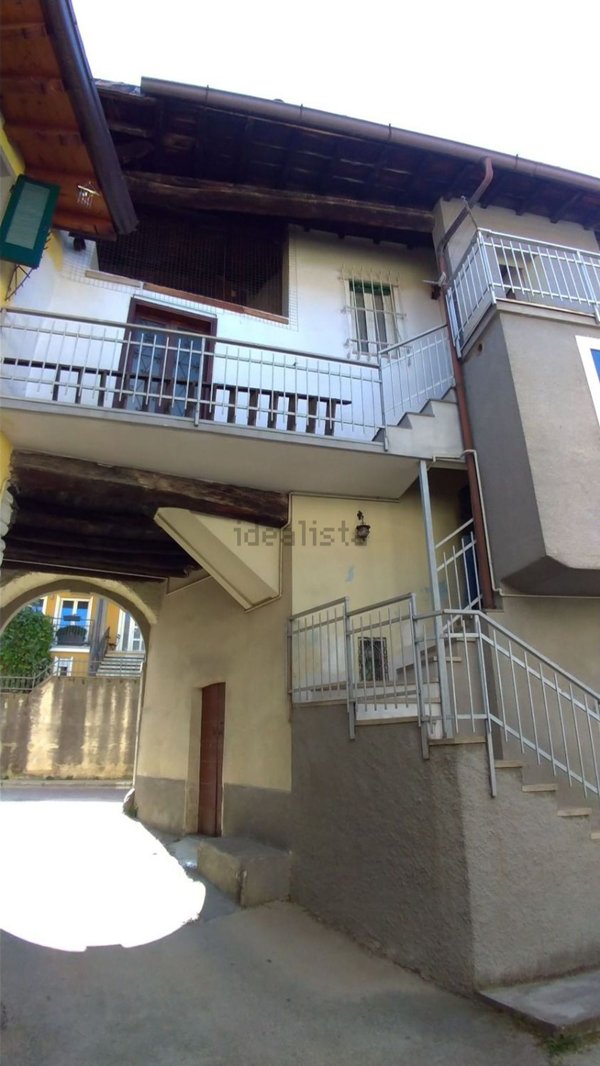 casa semindipendente in vendita a Valgreghentino