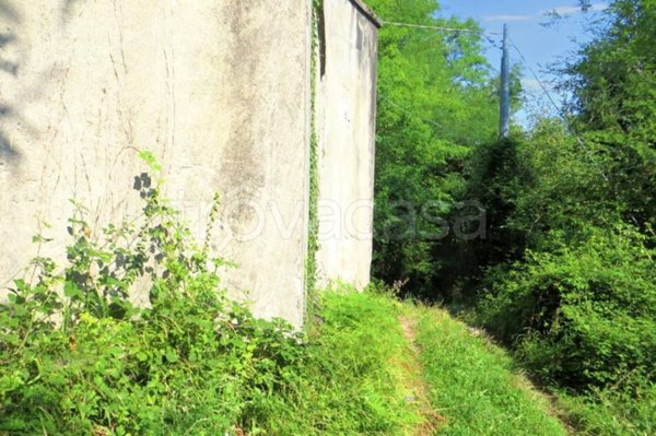 terreno edificabile in vendita a Valgreghentino in zona Biglio