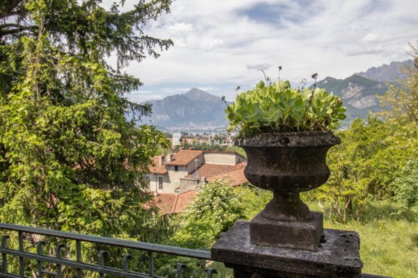 casa indipendente in vendita a Valgreghentino in zona Villa San Carlo