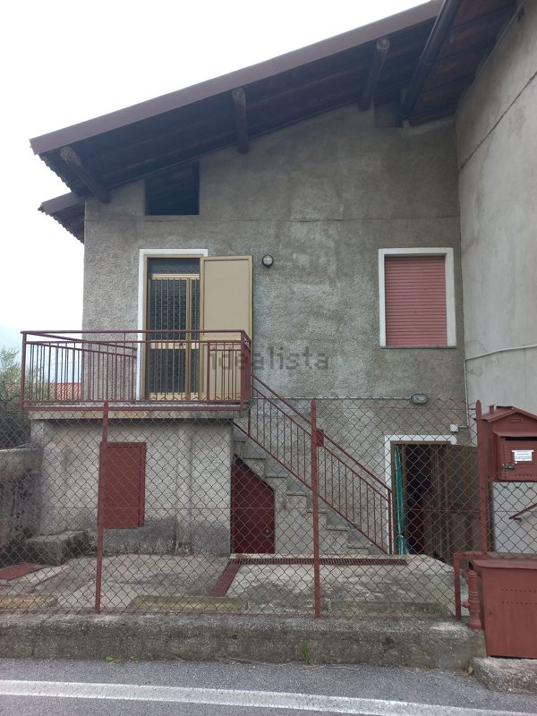 casa indipendente in vendita a Valgreghentino in zona Villa San Carlo
