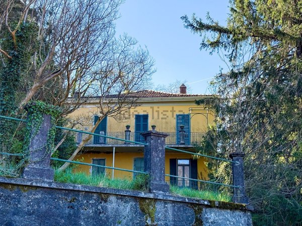 casa indipendente in vendita a Valgreghentino in zona Villa San Carlo